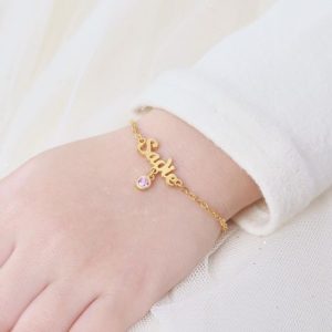 Which Materials are Ideal for Baby Trinket Bracelets?插图1