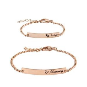 Personalized Baby Bracelet: A Tiny Treasure for a Big Milestone插图1