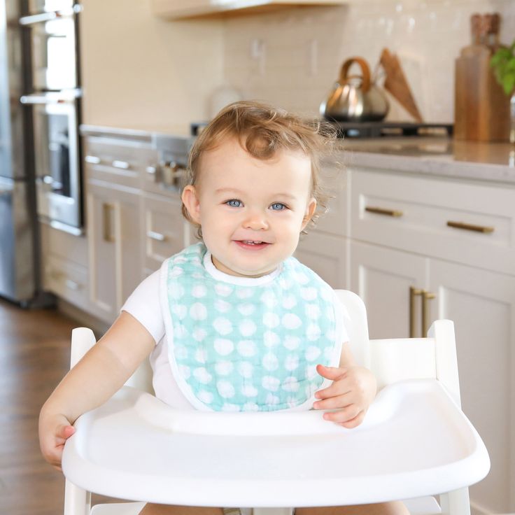 Learn about kids' bibs