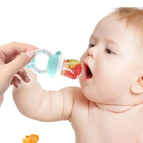 Learn when to introduce bottles and pacifiers