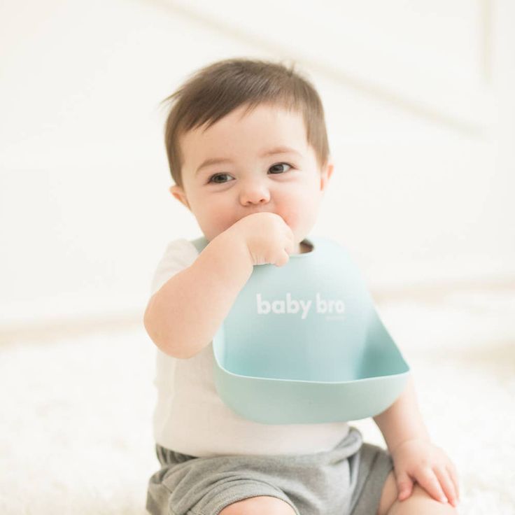 Learn about kids' bibs