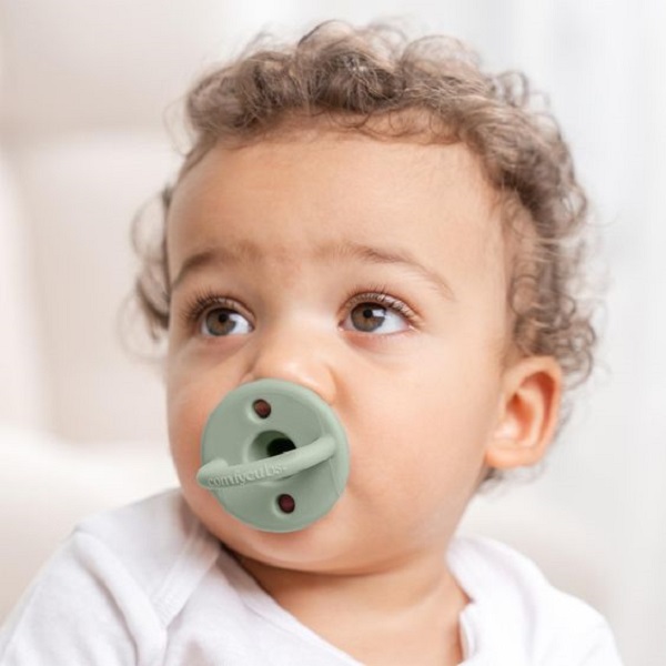 Find out which type of pacifier is best for your baby