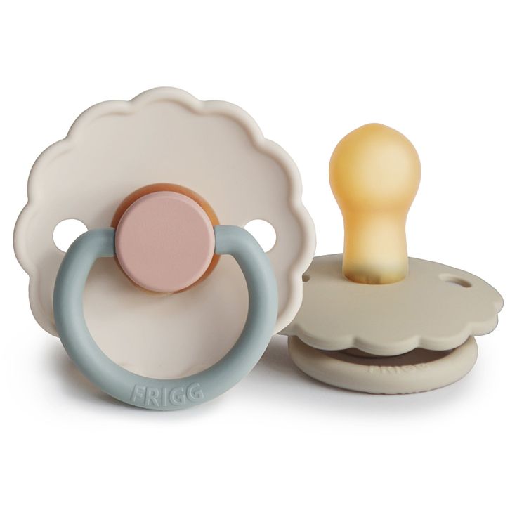 Discover the potential side effects of pacifiers